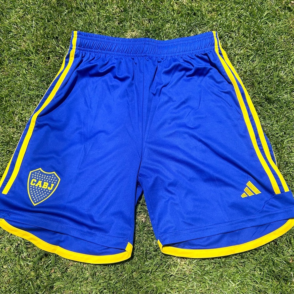 23/24 Boca Juniors Home Fan Version Shorts (Medium)